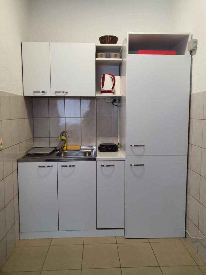 Studio Apartman 11 บีฮัช ภายนอก รูปภาพ